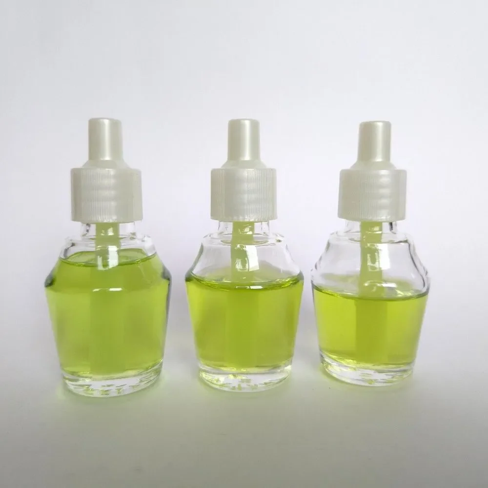 3 Better Homes‎ & Gardens RAINY SPRING DAY Fragrance Oil Refill Green